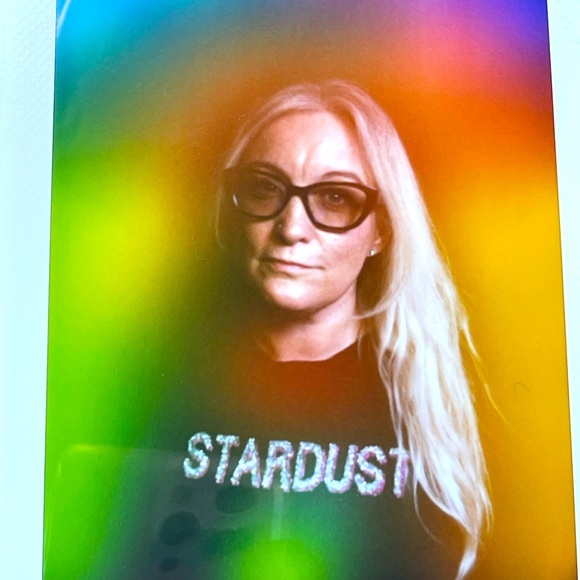 Hi! Thanks for stopping by 😊 - Picture 1 of 1